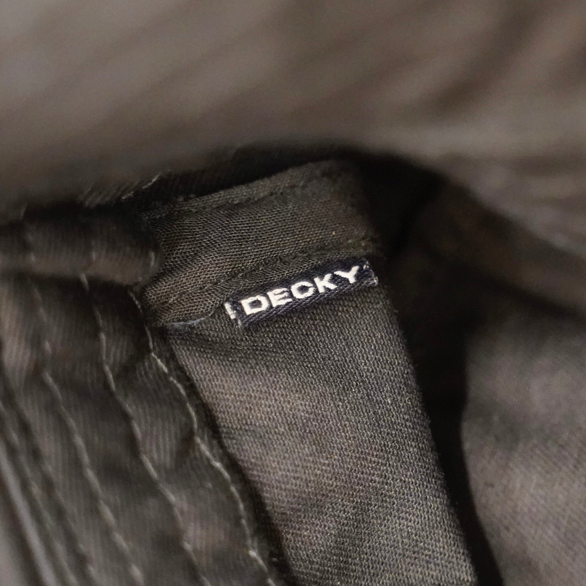 Dec Key DECKEY Relaxed Polo Buckets Hat – LIOT
