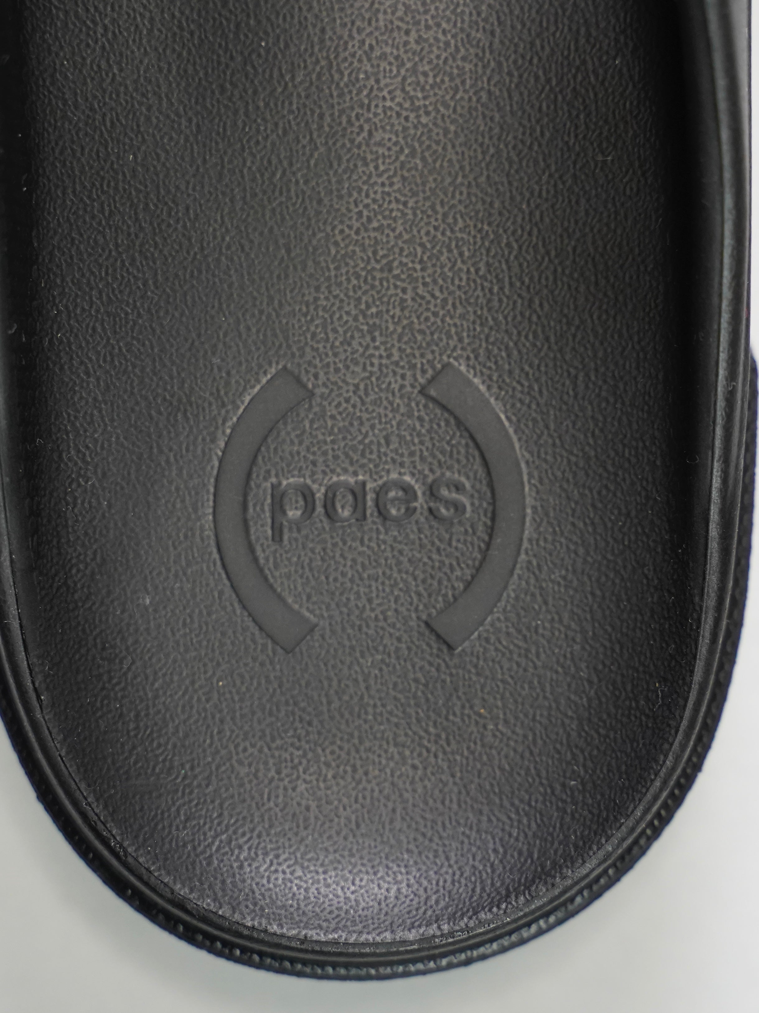 PAES Flipflop Line Black ペイズ サンダル – LIOT