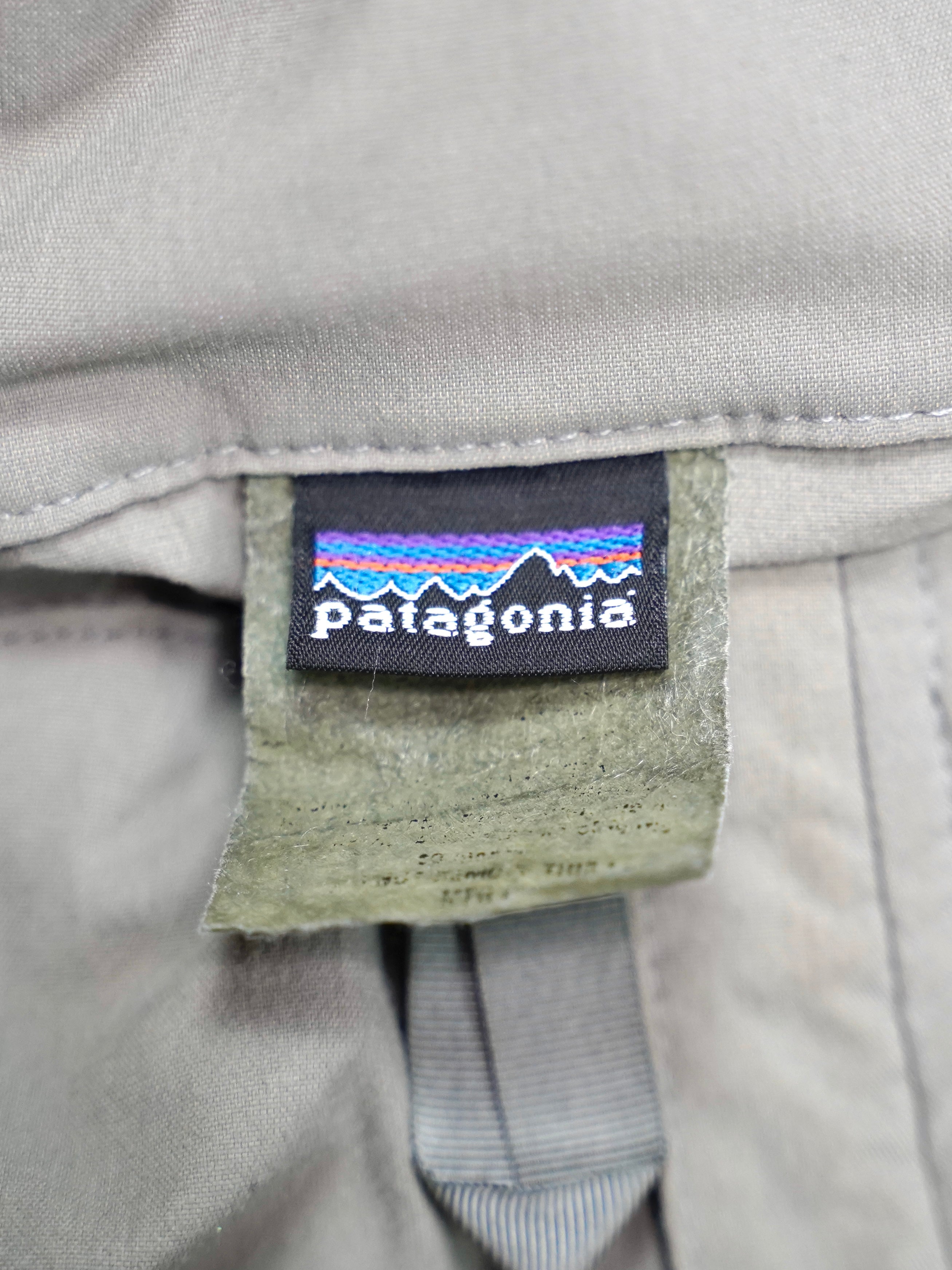 00's Patagonia MARS Level5 Soft shell jacket made in USA