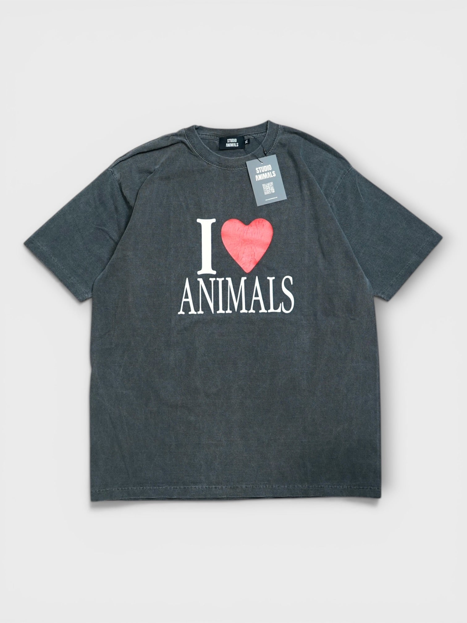 STUDIO WEAREALLANIMALS – LIOT