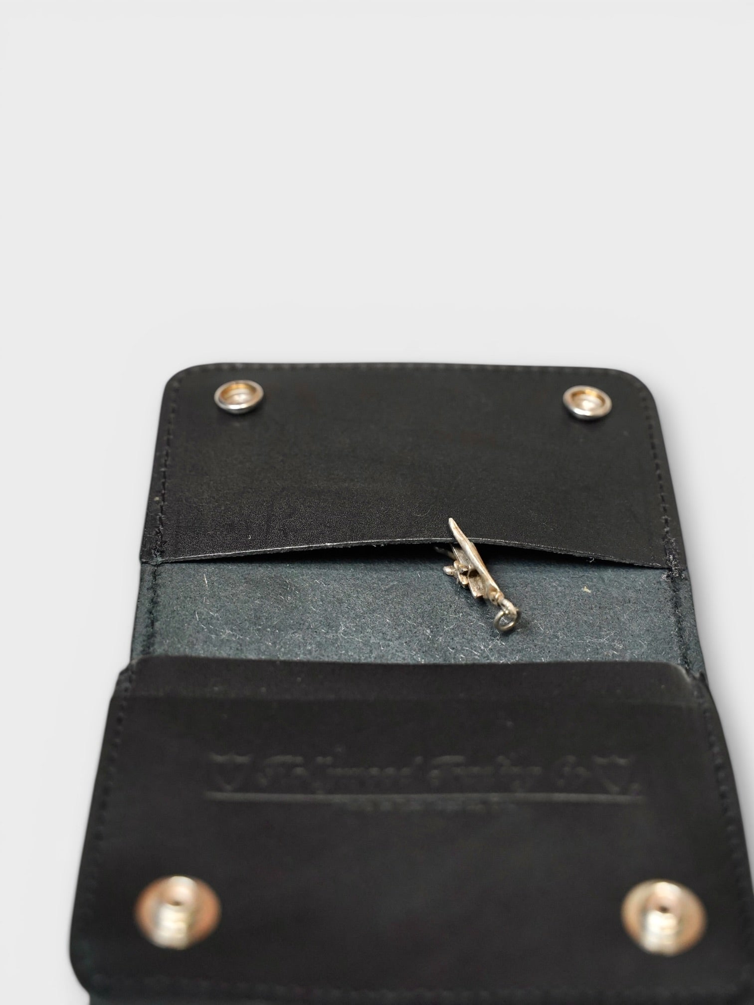HTC (HOLLYWOOD TRADING CO) FLOWER TQ MULTI CARD CASE エイチティー