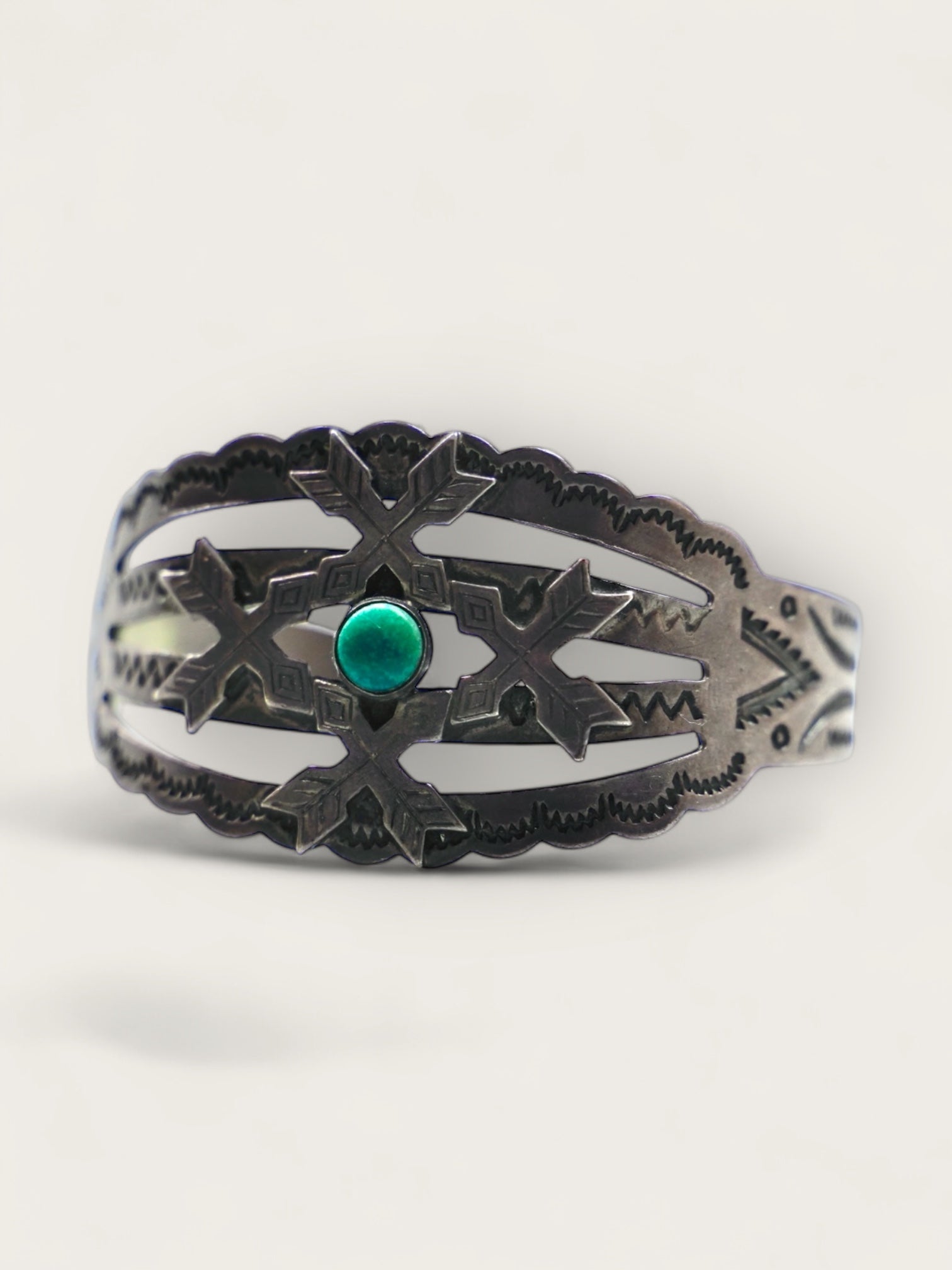 ~40's Navajo Fred Harvey Silver Bangle No.4 ナバホ族 フレッドハービースタイル シルバーバングル