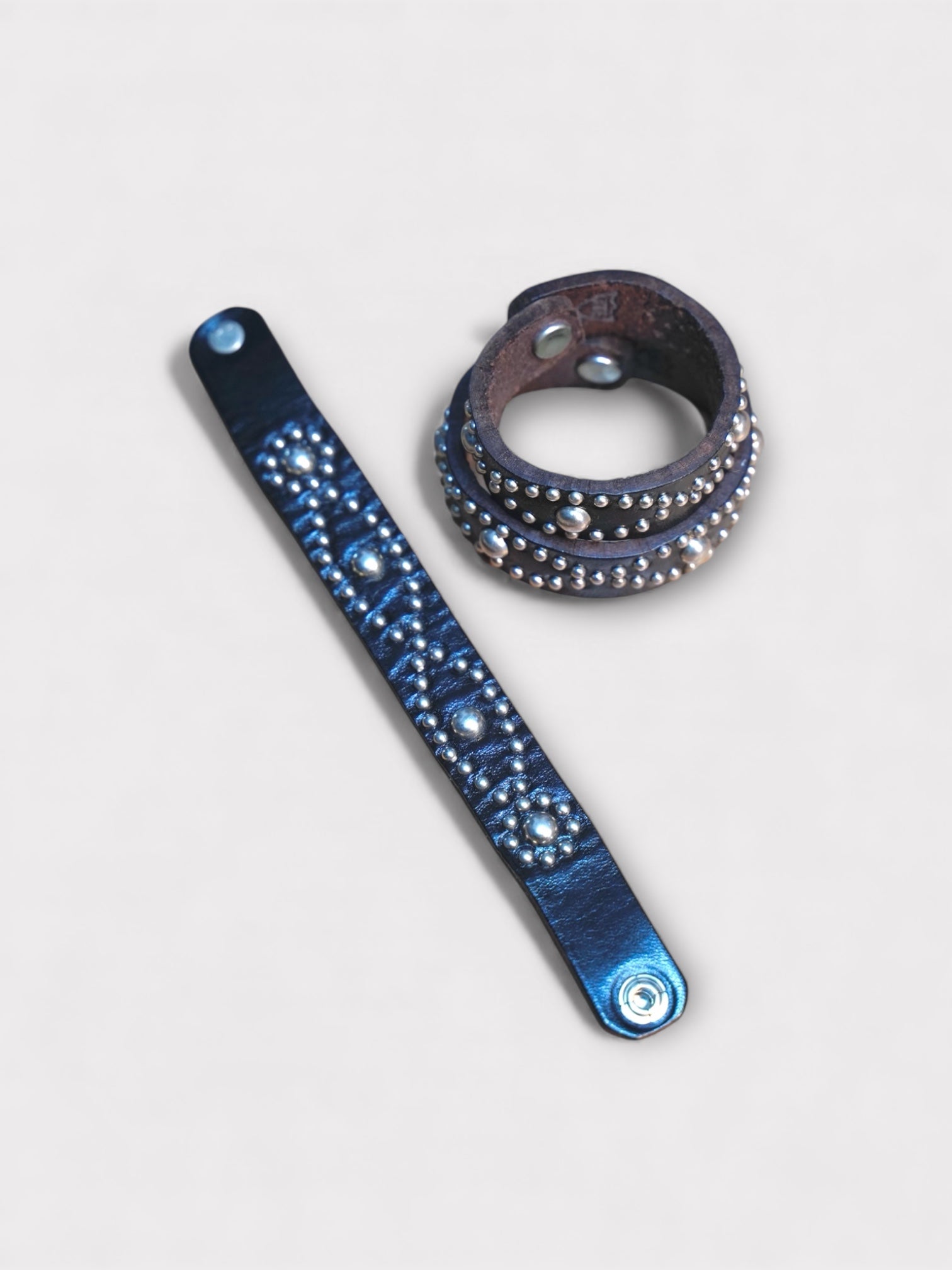 HTC (HOLLYWOOD TRADING CO) D-STYLE STUDS 0.75 Bracelet エイチティーシー Dスタイル　スタッズ　ブレスレッド