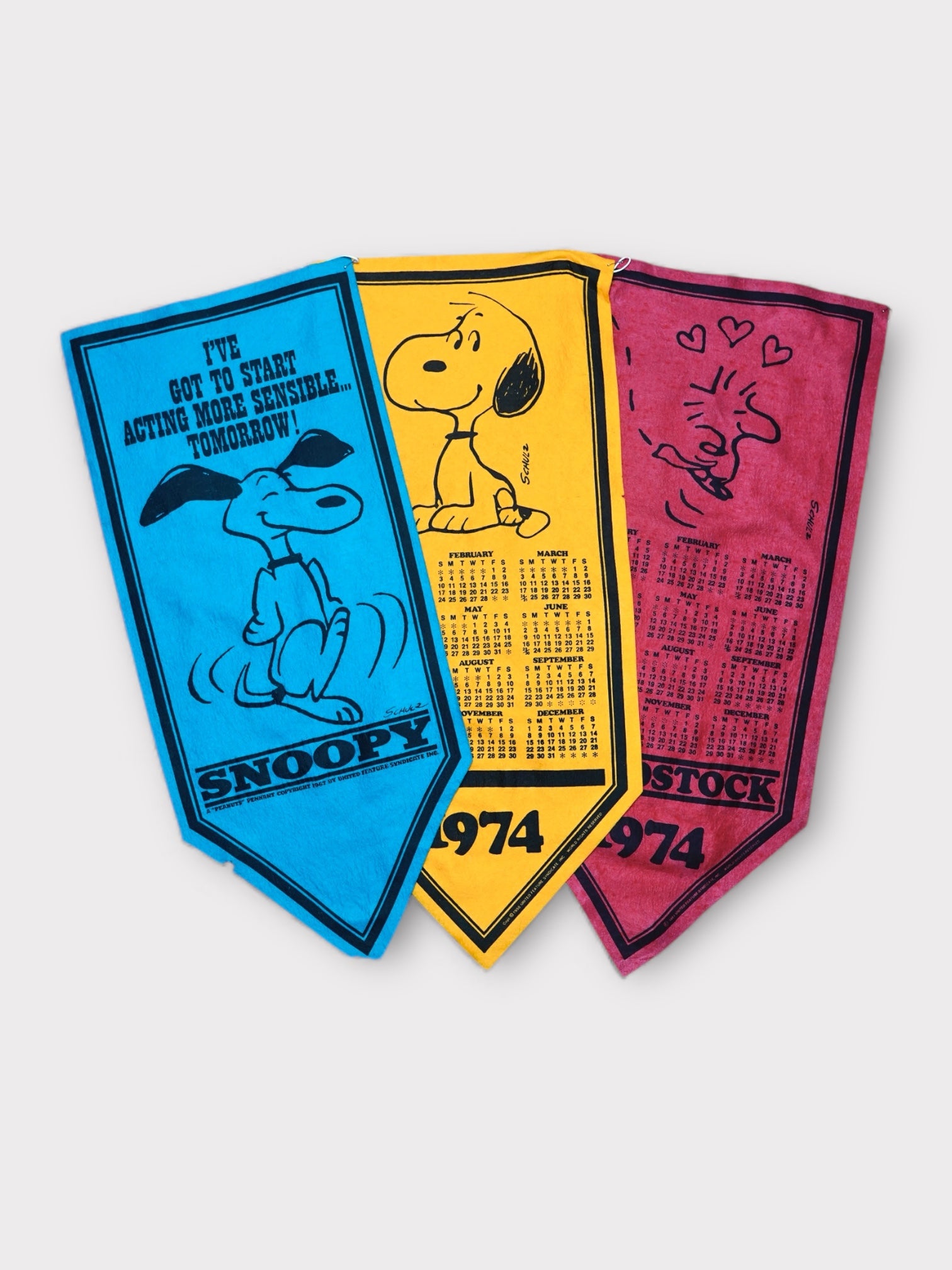 Deadstock 60's-70's UNITED FEATURE SYNDICATE INC felt pennant , calender made in USA デットストック 60-70年代 ユナイテッド・フィーチャー・シンジゲート フェルトペナント・カレンダー